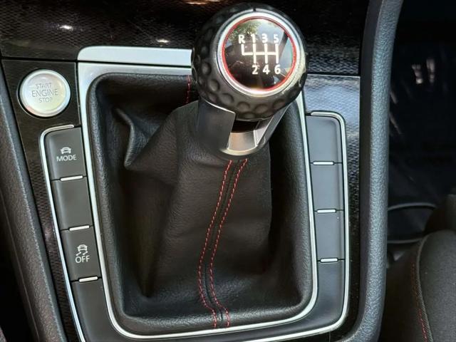 2017 Volkswagen Golf GTI Sport 4-Door