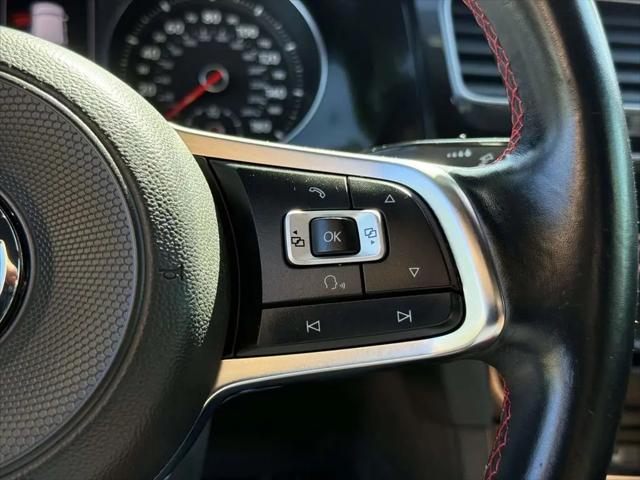2017 Volkswagen Golf GTI Sport 4-Door