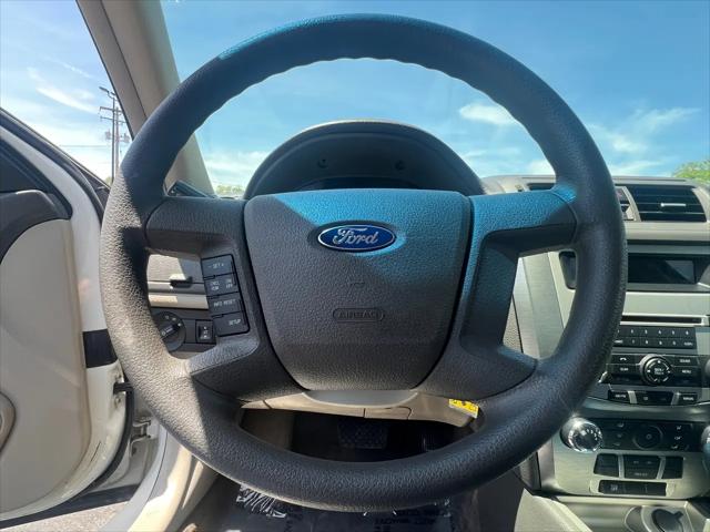 2012 Ford Fusion S