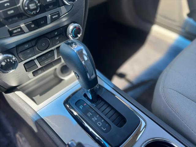 2012 Ford Fusion S