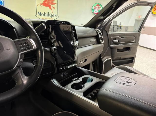 2022 Ram 3500 Laramie Crew Cab 4x4 8' Box