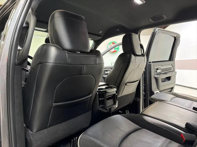 2022 Ram 3500 Laramie Crew Cab 4x4 8' Box