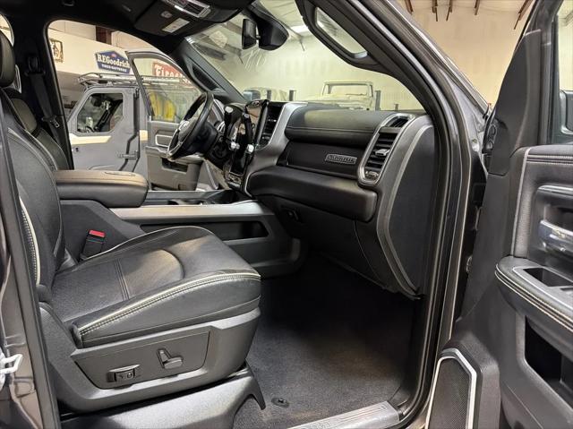 2022 Ram 3500 Laramie Crew Cab 4x4 8' Box