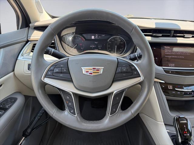 2023 Cadillac XT5 AWD Premium Luxury