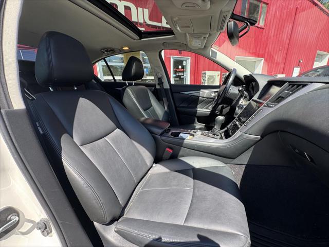 2016 INFINITI Q50 3.0t Premium