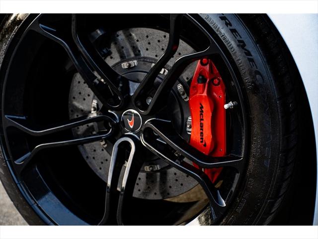 2012 McLaren MP4 12C Unknown