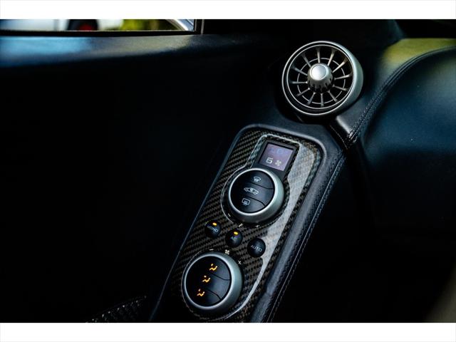 2012 McLaren MP4 12C Unknown