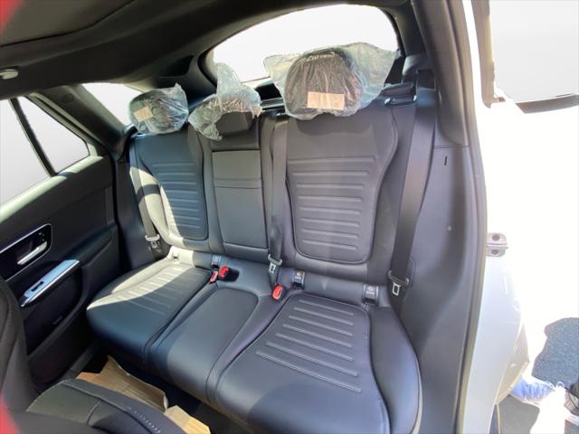 2026 Mercedes-Benz GLC 4MATIC