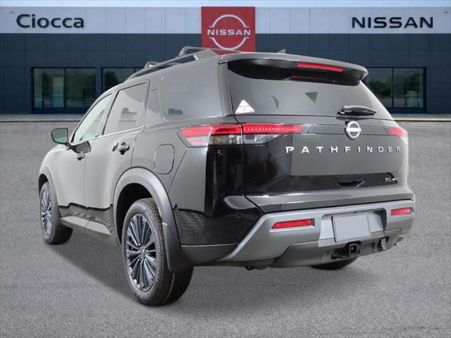 2026 Nissan Pathfinder SL