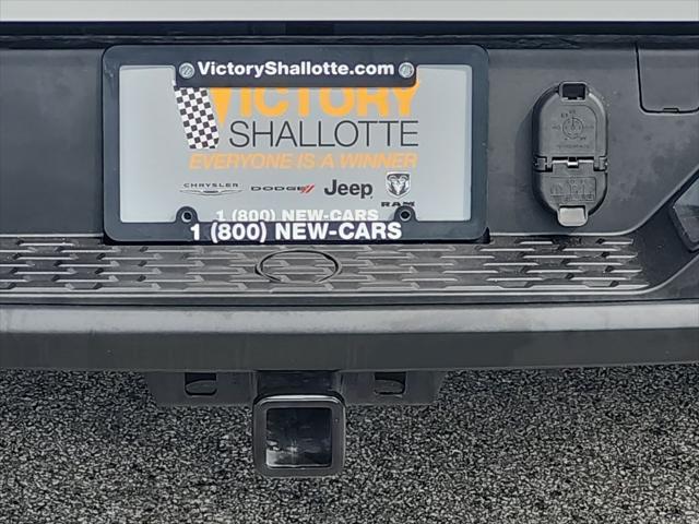 2026 Ram 1500 Tradesman Crew Cab 4x4 57 Box