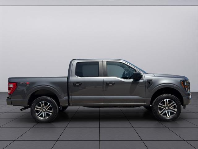 2022 GMC Canyon 4WD Crew Cab Short Box AT4 - Leather