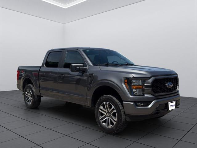 2022 GMC Canyon 4WD Crew Cab Short Box AT4 - Leather