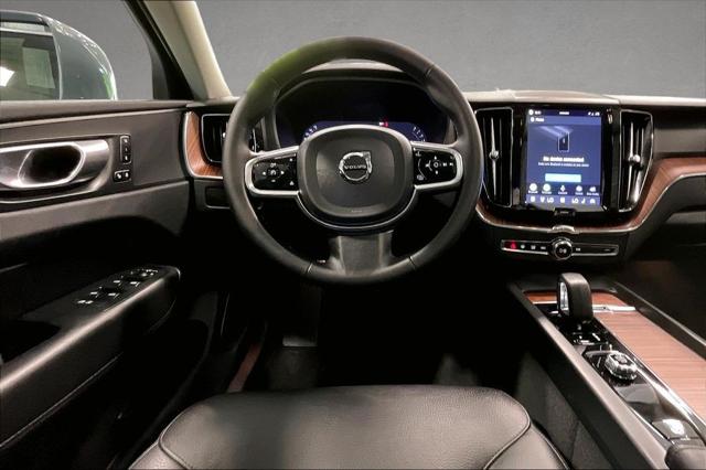 2023 Volvo XC60 B5 Plus Bright Theme