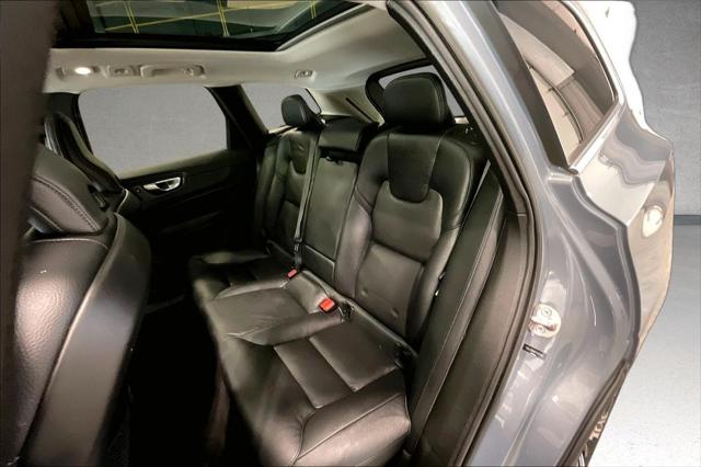 2023 Volvo XC60 B5 Plus Bright Theme