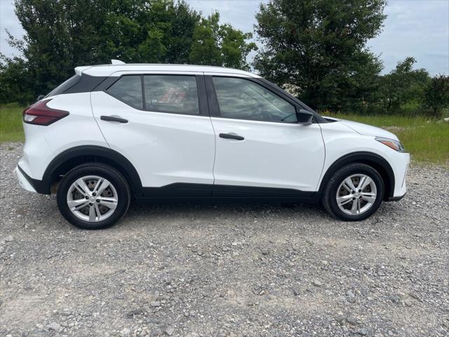 2023 Nissan Kicks S Xtronic CVT