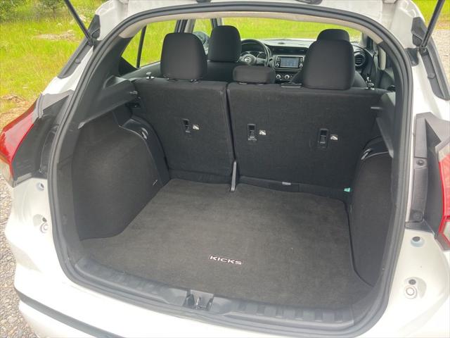 2023 Nissan Kicks S Xtronic CVT