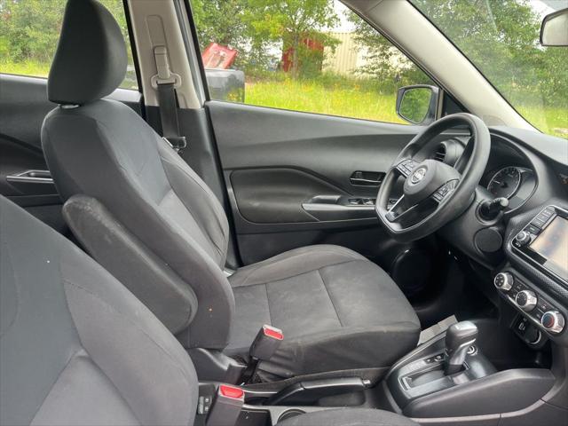 2023 Nissan Kicks S Xtronic CVT