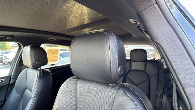 2020 Porsche Macan AWD