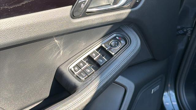 2020 Porsche Macan AWD
