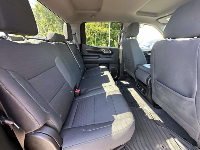 2023 Chevrolet Silverado 1500 4WD Crew Cab Short Bed LT with 2FL