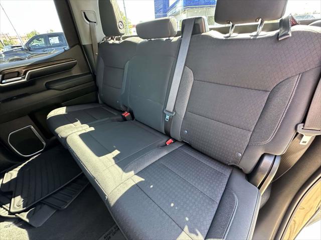 2023 Chevrolet Silverado 1500 4WD Crew Cab Short Bed LT with 2FL
