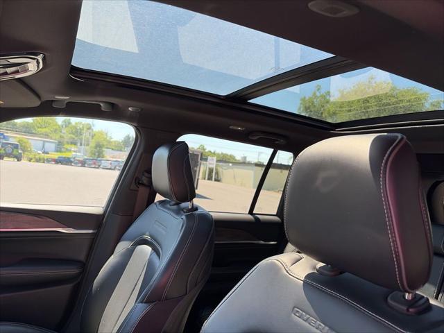 2023 Jeep Grand Cherokee Overland 4x4