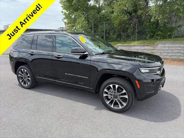 2023 Jeep Grand Cherokee Overland 4x4 2023 Jeep Grand Cherokee Overland 4x4
