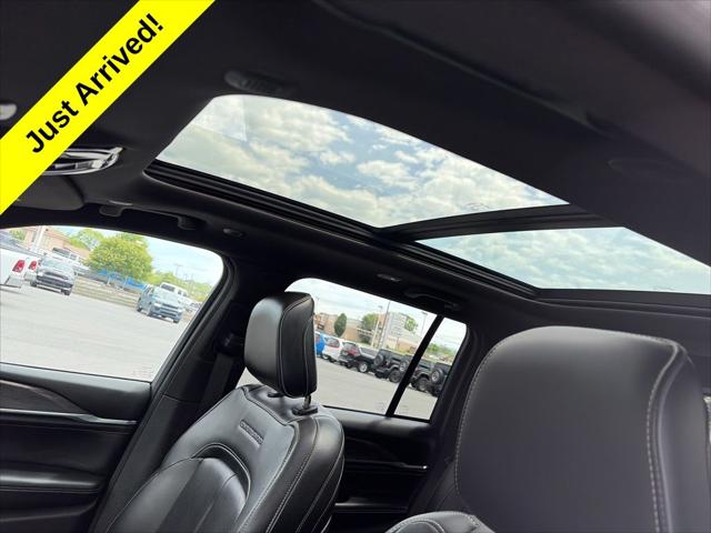 2023 Jeep Grand Cherokee Overland 4x4 2023 Jeep Grand Cherokee Overland 4x4