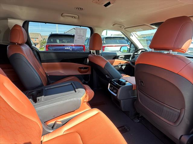 2024 Kia Carnival MPV SX
