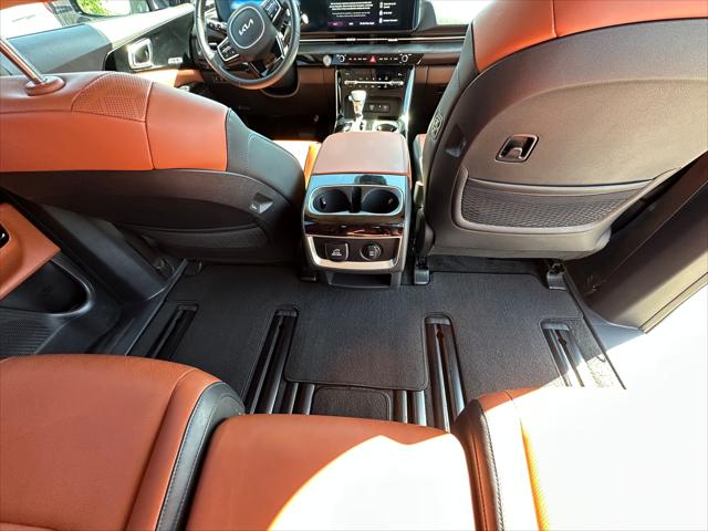 2024 Kia Carnival MPV SX