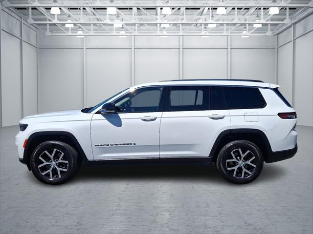 2023 Jeep Grand Cherokee L Limited 4x4 2023 Jeep Grand Cherokee L Limited 4x4