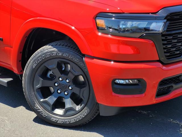 2025 Ram 1500 Big Horn Crew Cab 4x4 5'7" Box