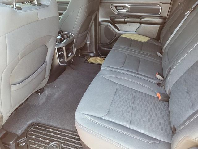 2025 Ram 1500 Big Horn Crew Cab 4x4 5'7" Box