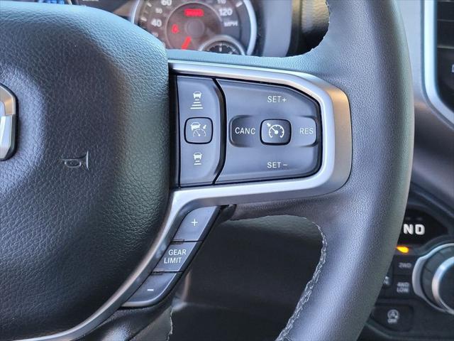 2025 Ram 1500 Big Horn Crew Cab 4x4 5'7" Box