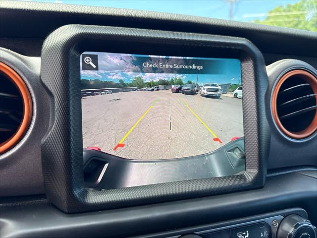 2023 Jeep Gladiator Sport