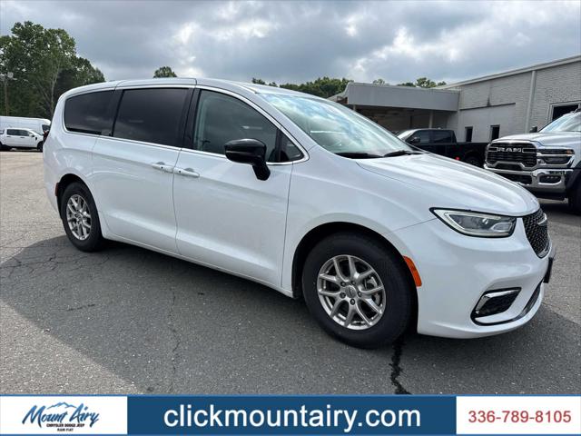 2024 Chrysler Pacifica Touring L for sale in Mount Airy, NC