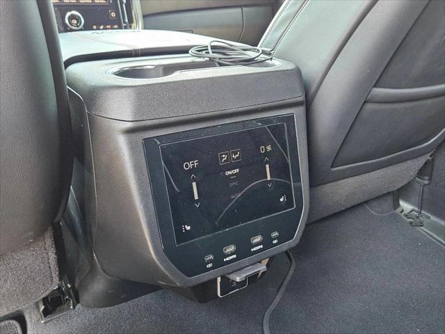 2025 GMC Yukon XL 4WD AT4 Ultimate