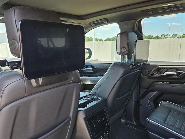 2025 GMC Yukon XL 4WD AT4 Ultimate