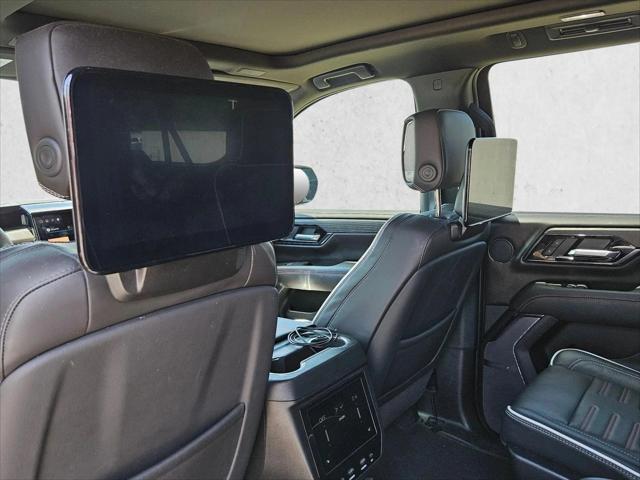 2025 GMC Yukon XL 4WD AT4 Ultimate
