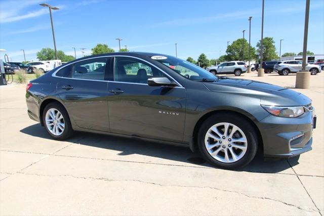 2017 Chevrolet Malibu 1LT