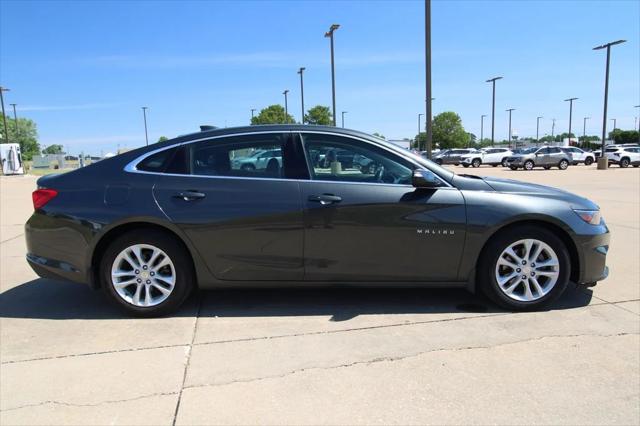 2017 Chevrolet Malibu 1LT