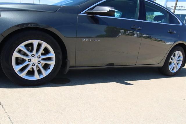 2017 Chevrolet Malibu 1LT