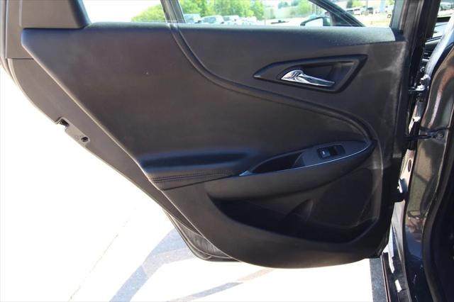 2017 Chevrolet Malibu 1LT