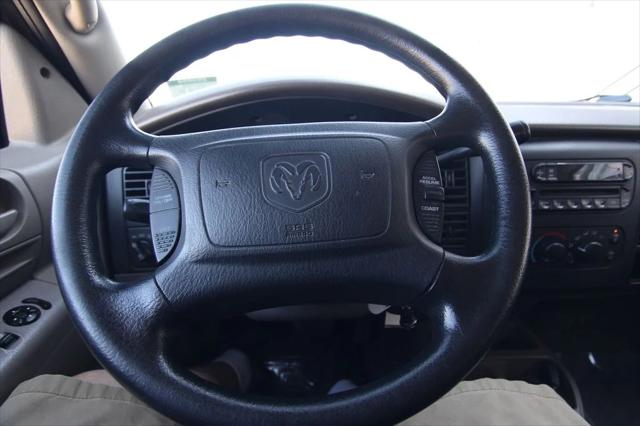 2004 Dodge Dakota SLT