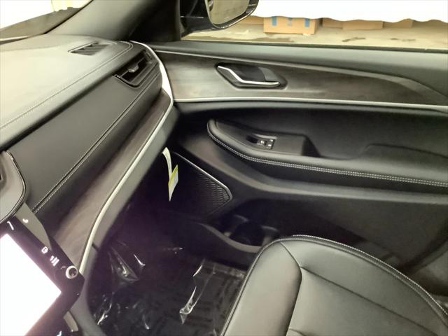 2026 Jeep Grand Cherokee Limited 4x4