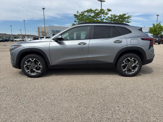 2025 Chevrolet Trax FWD LT