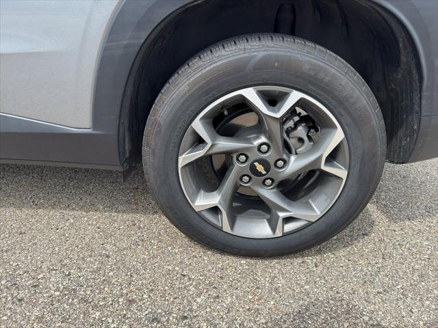 2025 Chevrolet Trax FWD LT