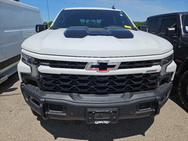 2024 Chevrolet Silverado 1500 4WD Crew Cab Short Bed ZR2