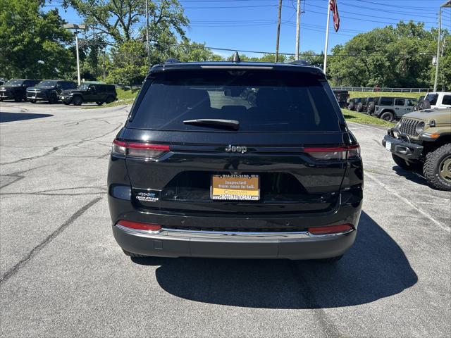 2023 Jeep Grand Cherokee 4DR 4WD