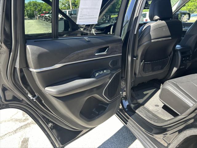 2023 Jeep Grand Cherokee 4DR 4WD